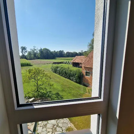 Ferienwohnung Russ Apartament *